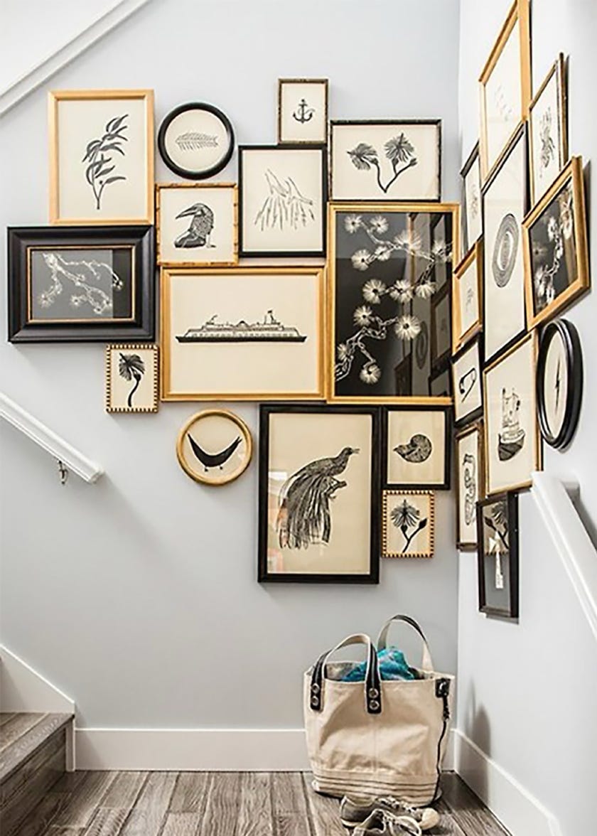 Room with faminly photos.